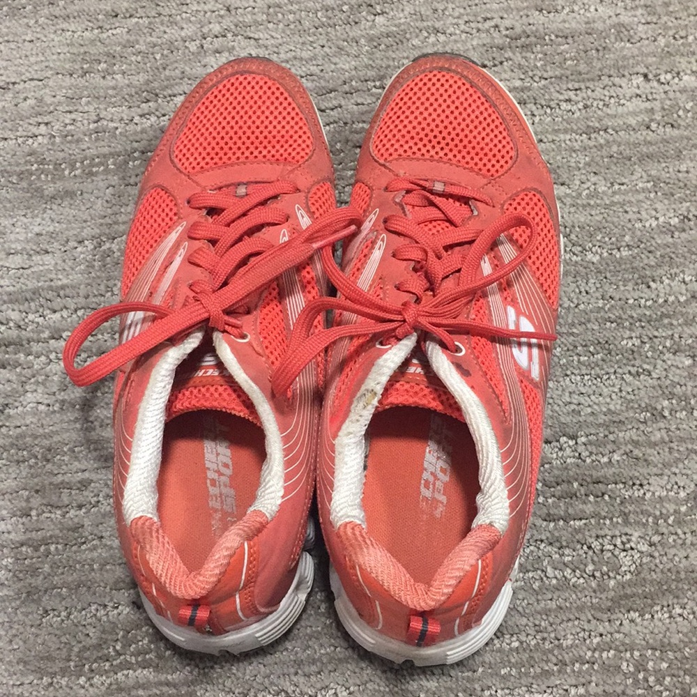 Women’s shoes